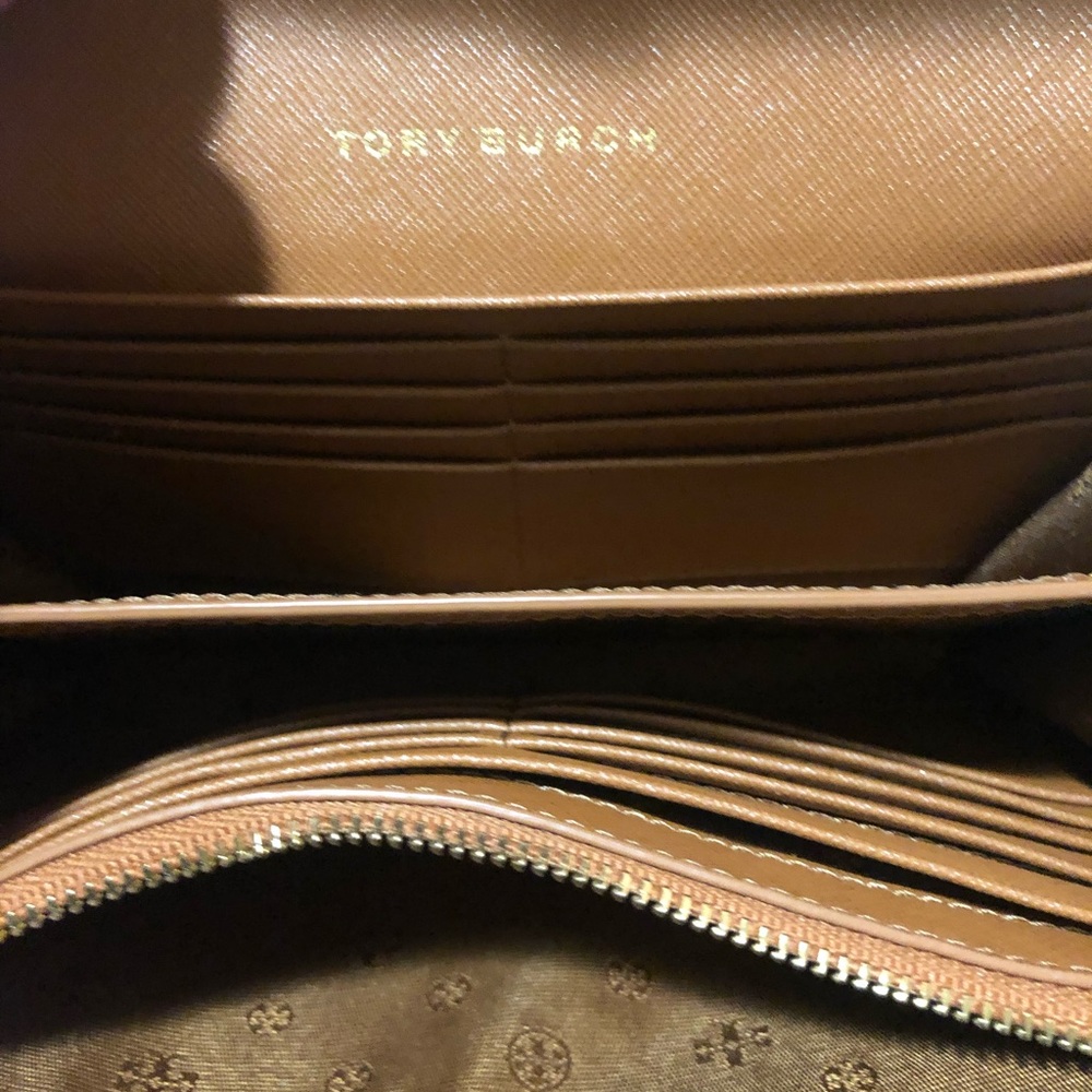 Tory leather cross body purse